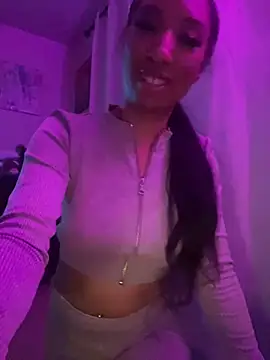 Iceblanca online show from 02.15.25