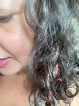 -Marivalda- online show from 12.22.25