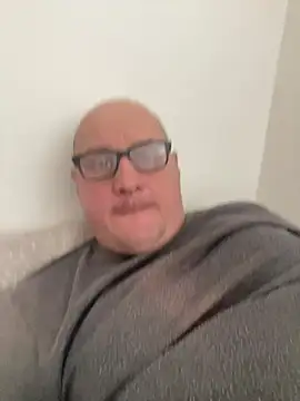 Snapshot of vanjbi45 chatting on 02.12.25 vanjbi45 online show from 02.12.25