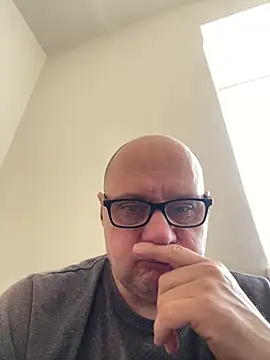 Snapshot of vanjbi45 chatting on 02.19.25 vanjbi45 online show from 02.19.25