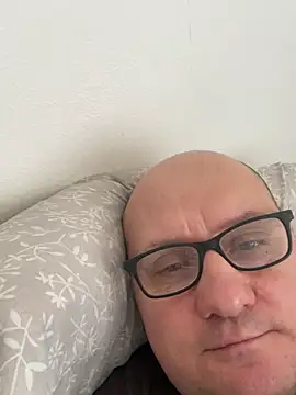 vanjbi45 online show from 02.20.25