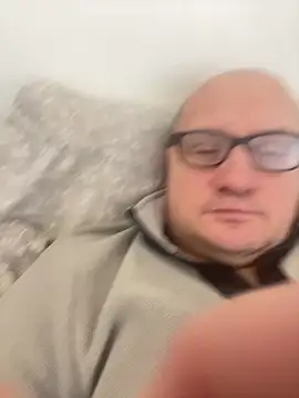 Snapshot of vanjbi45 chatting on 02.22.25 vanjbi45 online show from 02.22.25