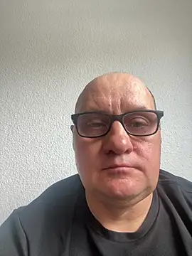 Snapshot of vanjbi45 chatting on 03.16.25 vanjbi45 online show from 03.16.25