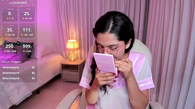 miiaa evans online show from 01.07.25