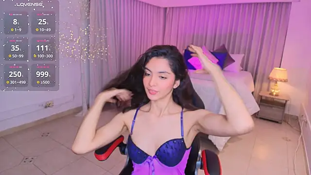 miiaa evans online show from 01.31.25