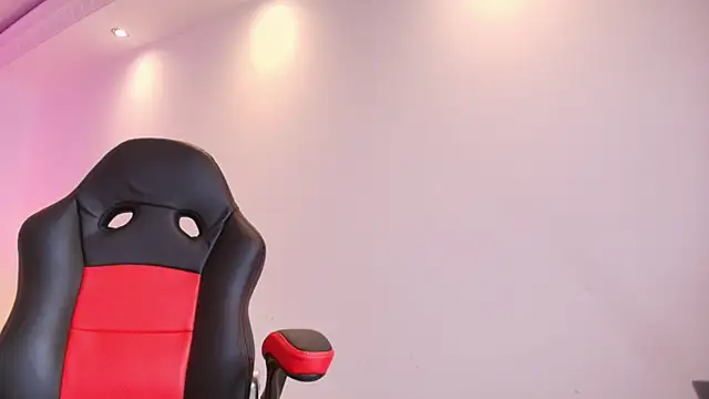 miiaa evans online show from 03.01.25