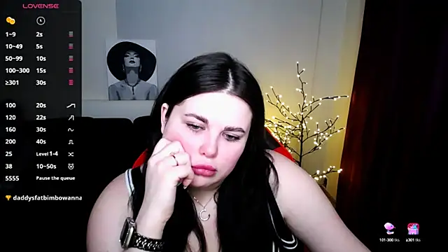 Emily Mo online show from 02.06.25