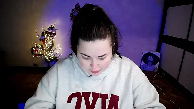 Emily Mo online show from 01.14.26