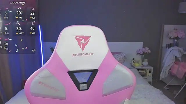 Katie Cooper  online show from 12.14.24