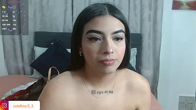 eva six online show from 10.12.25