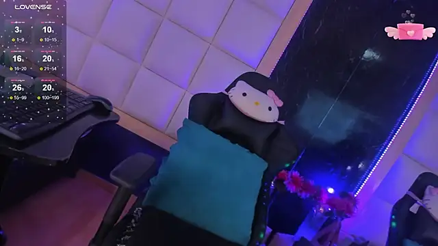 GeorginaCute  online show from 02.04.25