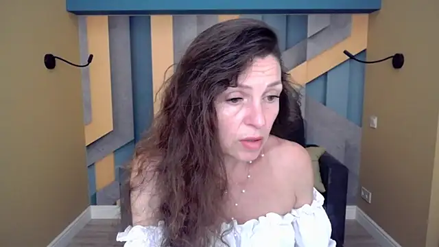 EllaLong online show from 06.16.26
