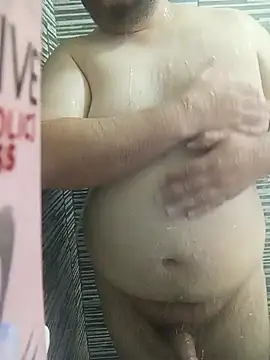 Snapshot of matius_29 chatting on 11.28.25 matius 29 online show from 11.28.25