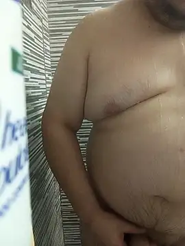 Snapshot of matius_29 chatting on 03.25.26 matius 29 online show from 03.25.26