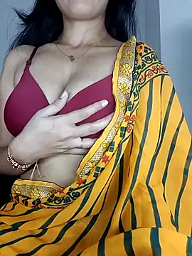 Snapshot of _surbhi_ chatting on 03.12.26 surbhi online show from 03.12.26