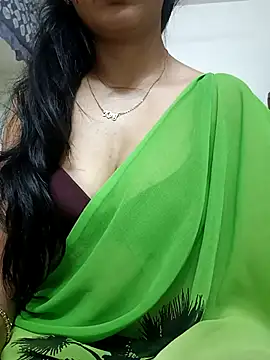 Snapshot of _surbhi_ chatting on 05.02.26 surbhi online show from 05.02.26