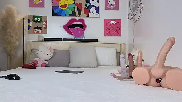 Snapshot of lyoun7 chatting on 10.20.25 lyoun7 online show from 10.20.25