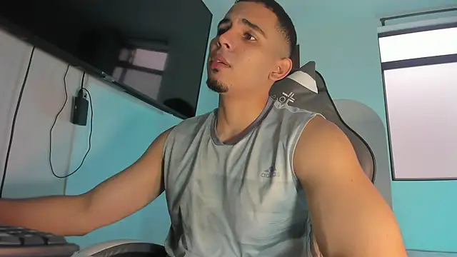 joss 111 online show from 10.08.25