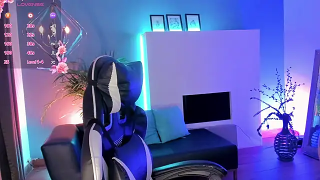 Megan inked online show from 02.03.26