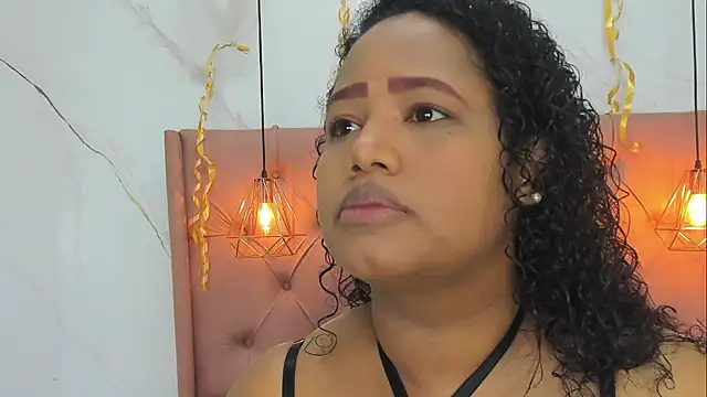Belle Brunette online show from 04.25.26