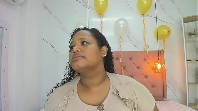 Belle Brunette online show from 04.27.26