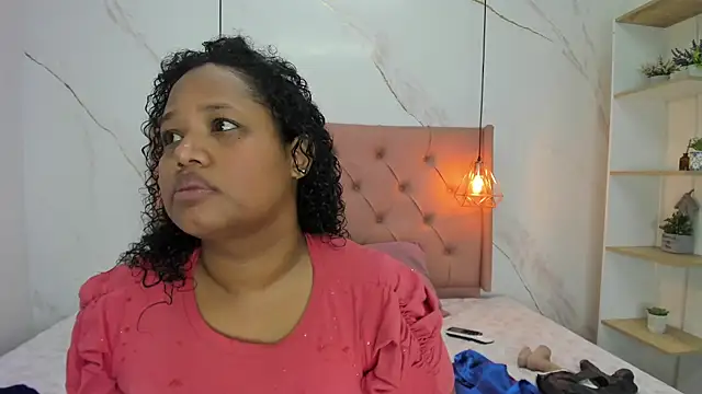 Belle Brunette online show from 05.12.26