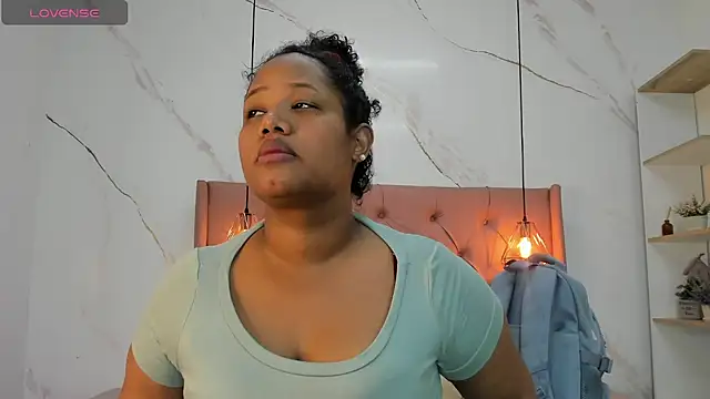 Belle Brunette online show from 06.14.26