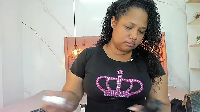 Belle Brunette online show from 06.22.26