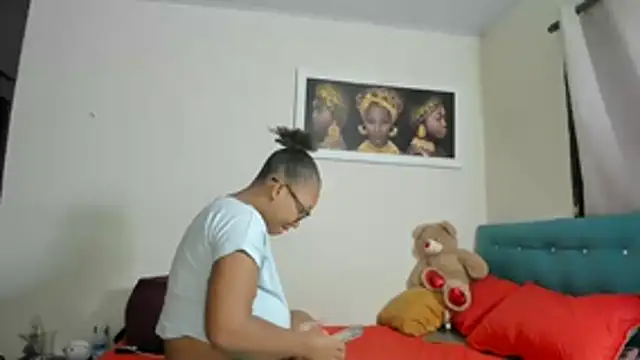 megan-hotxx online show from 12.01.25