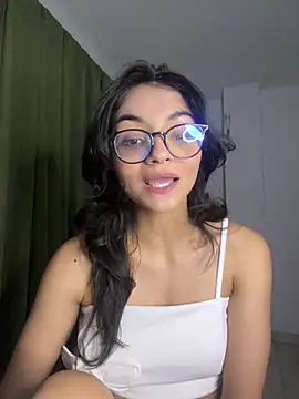 Snapshot of Cat2525 chatting on 12.29.24 Cat2525 online show from 12.29.24