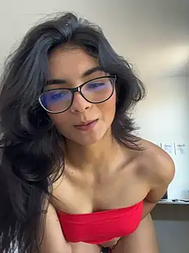 Snapshot of Cat2525 chatting on 02.01.25 Cat2525 online show from 02.01.25