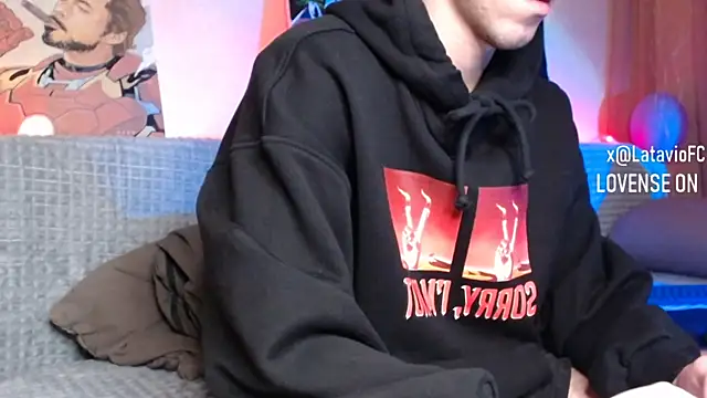 Snapshot of Midnighter_ chatting on 01.22.25 Midnighter  online show from 01.22.25