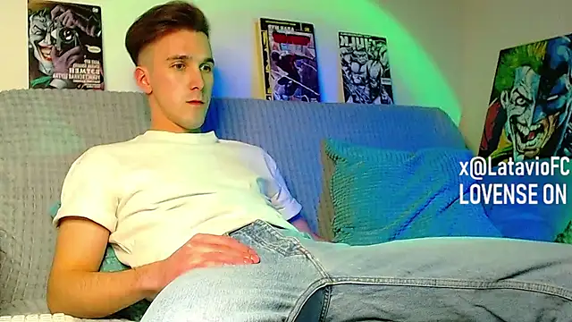 Snapshot of Midnighter_ chatting on 03.27.26 Midnighter online show from 03.27.26