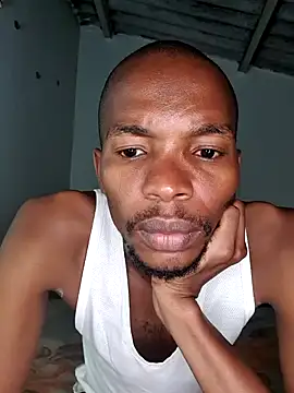 Snapshot of thegoodHost999 chatting on 10.02.25 thegoodHost999 online show from 10.02.25