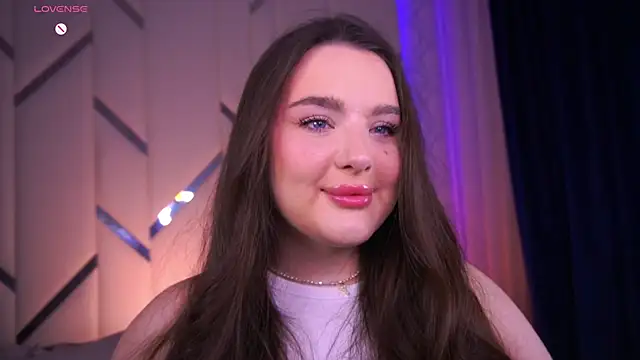 CuteAmberr online show from 02.23.25