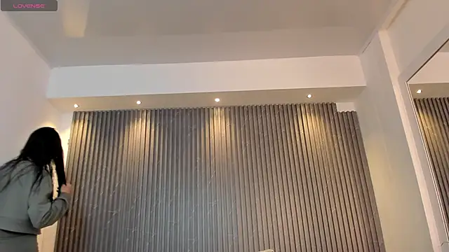 Snapshot of charlottewhitte chatting on 03.21.25 charlottewhitte online show from 03.21.25