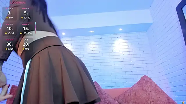 Snapshot of charlottewhitte chatting on 11.24.25 charlottewhitte online show from 11.24.25