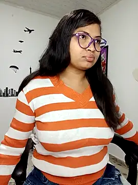 chalohott online show from 10.29.25