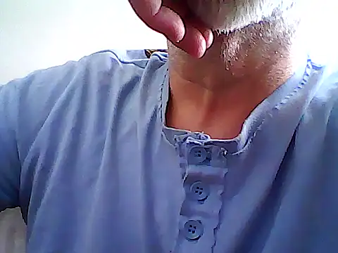 Snapshot of xcimeru chatting on 03.11.25 xcimeru online show from 03.11.25