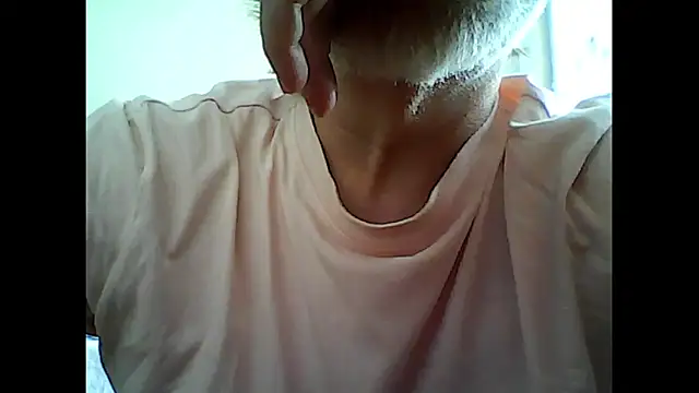 Snapshot of xcimeru chatting on 09.09.25 xcimeru online show from 09.09.25