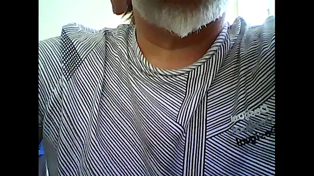 Snapshot of xcimeru chatting on 09.13.25 xcimeru online show from 09.13.25