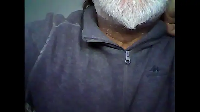 Snapshot of xcimeru chatting on 10.09.25 xcimeru online show from 10.09.25