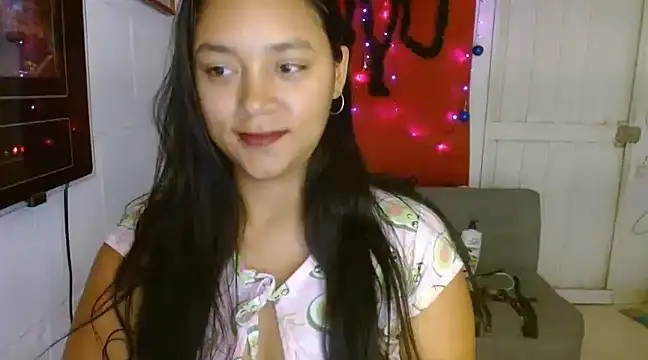 Chiara petterson online show from 12.20.24