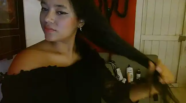 Chiara petterson online show from 01.11.25