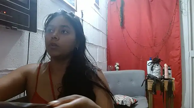 Chiara petterson online show from 01.25.25