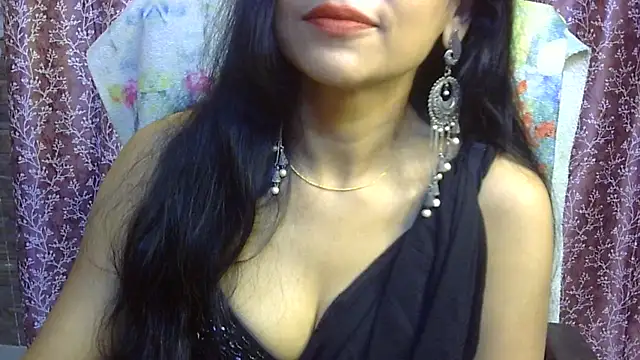 iam-moni2 online show from 03.09.25