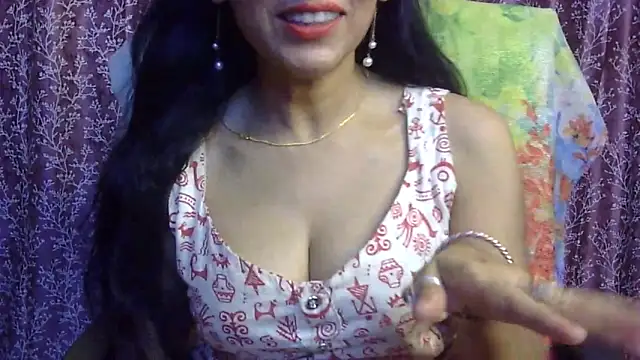 iam-moni2 online show from 03.18.25