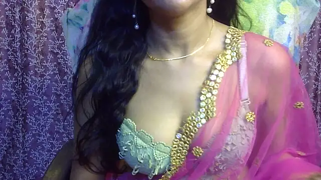 iam-moni2 online show from 03.19.25