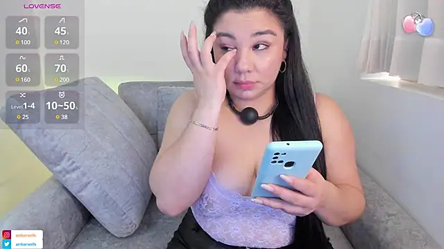 ambar-wells online show from 03.11.25