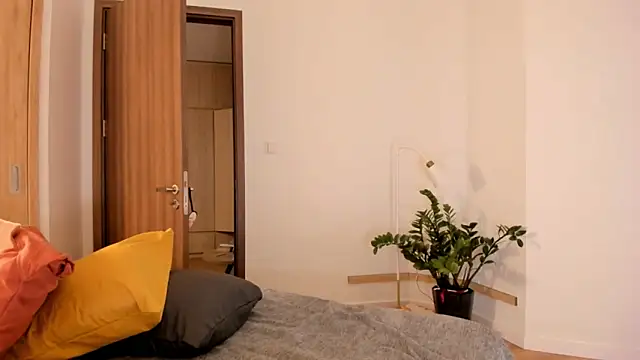 kawaii mia online show from 09.27.25